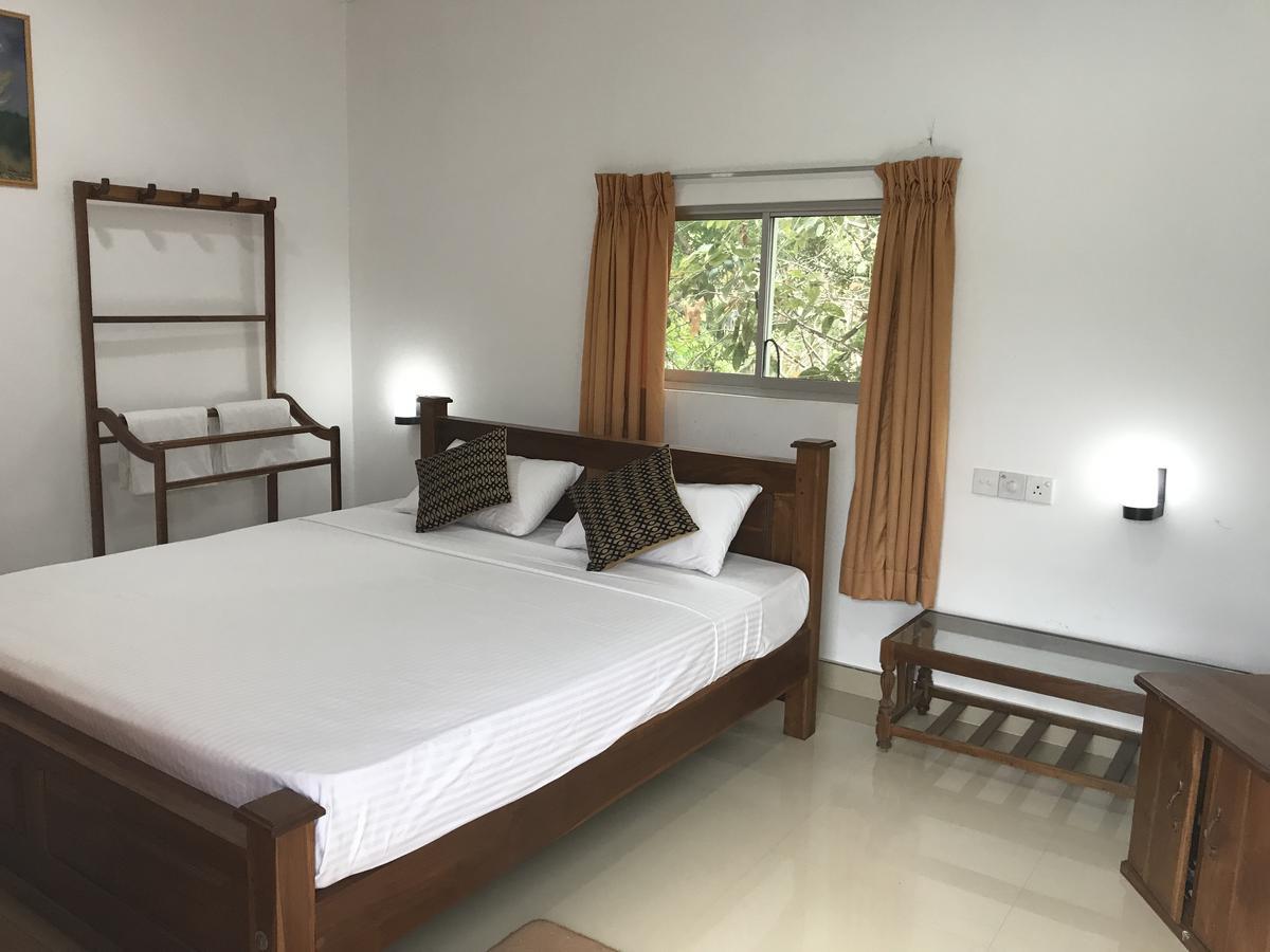 Deshani Holiday Inn Dambulla Eksteriør bilde