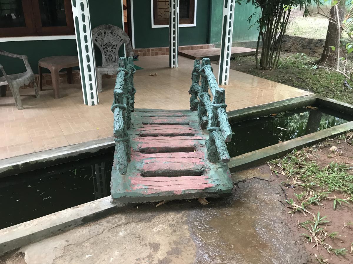 Deshani Holiday Inn Dambulla Eksteriør bilde