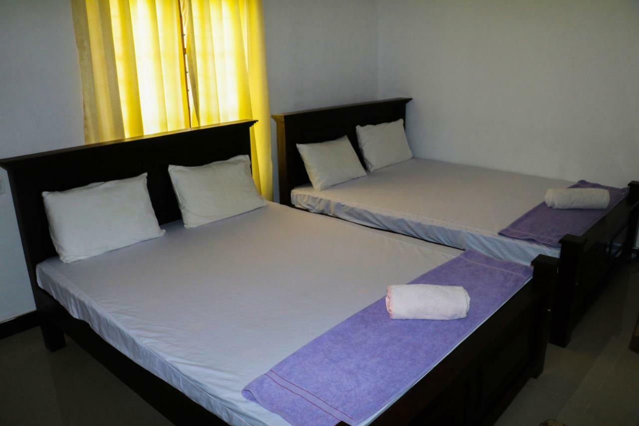Deshani Holiday Inn Dambulla Eksteriør bilde